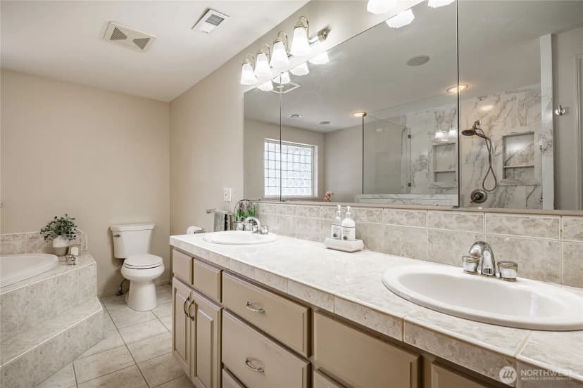 Property photo for 8024 Chinook Way, Blaine photo 27