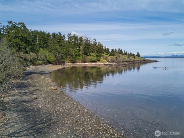 Property photo for 2553 Cattle Point Road, Friday Harbor photo 4