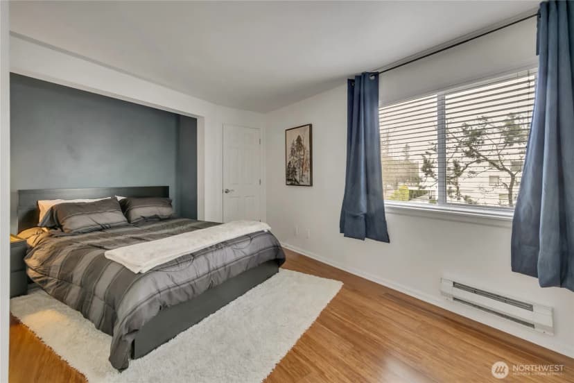Property photo for 559 Mcgraw Street #201, Seattle photo 15