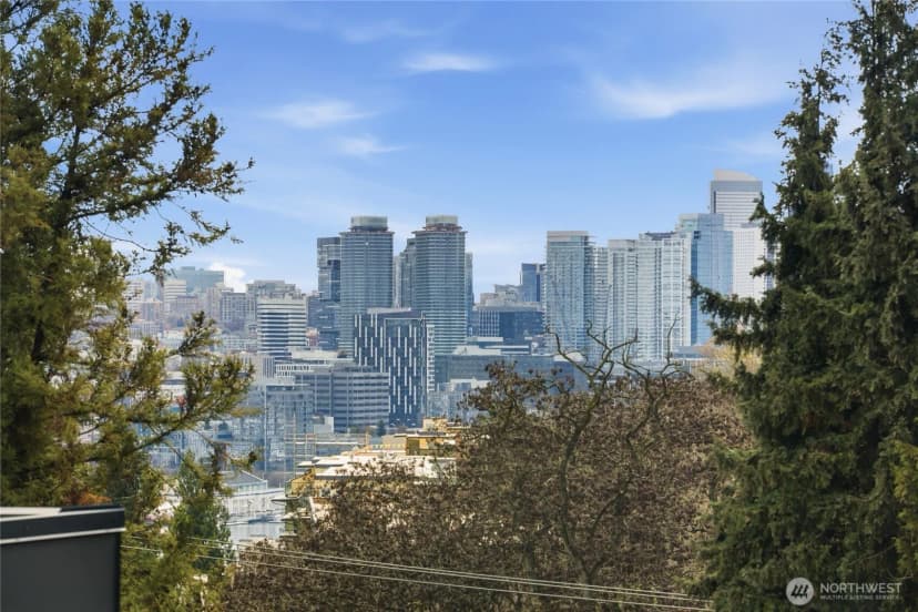 Property photo for 559 Mcgraw Street #201, Seattle photo 33