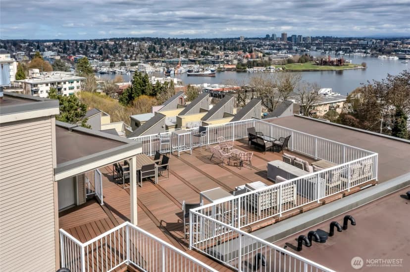 Property photo for 559 Mcgraw Street #201, Seattle photo 21