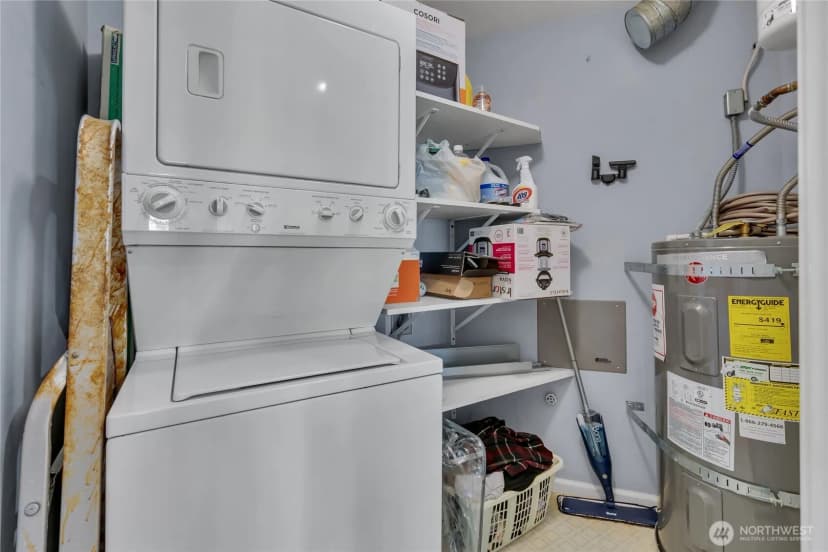 Property photo for 559 Mcgraw Street #201, Seattle photo 18