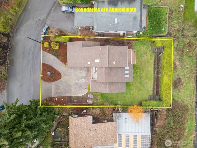 Property photo for 1813 E 3rd Street, Port Angeles photo 37