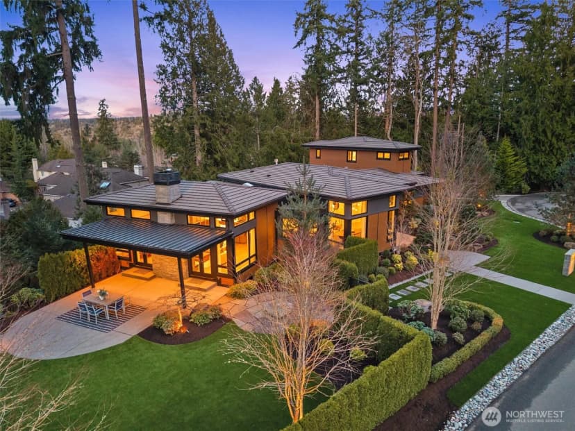 Property photo for 18858 Ne 49th Place, Sammamish photo 37
