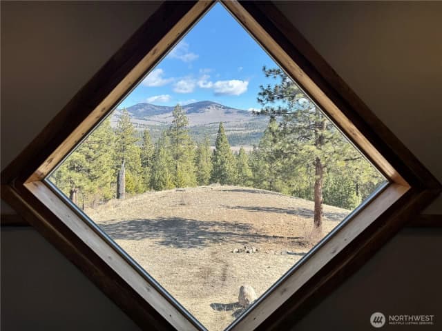Property photo for 79 Bench Creek Road, Tonasket photo 2