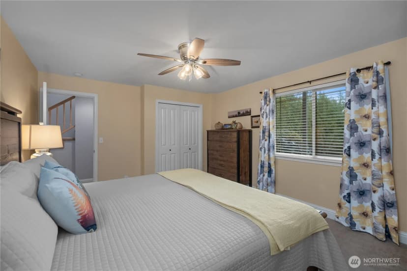 Property photo for 80 E Sea Breeze Lane, Shelton photo 26