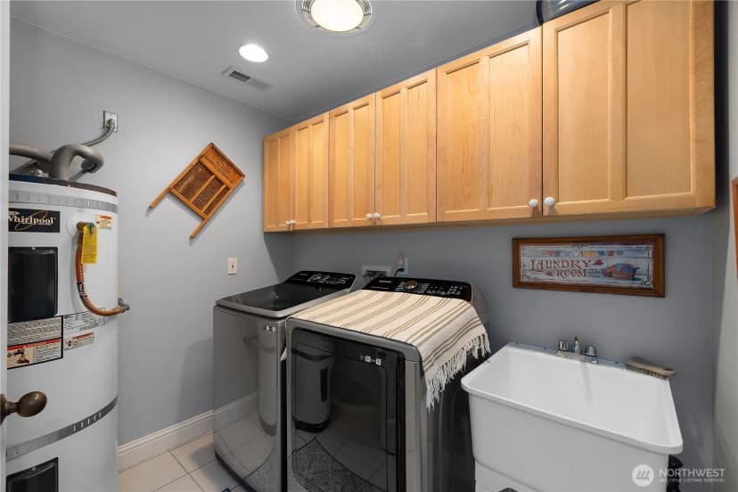 Property photo for 80 E Sea Breeze Lane, Shelton photo 27