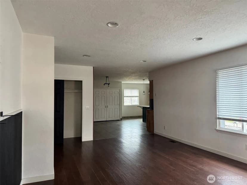 Property photo for 21 Orchard Loop Road N, Tonasket photo 11