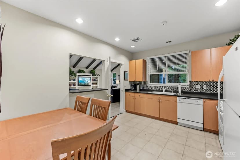Property photo for 5100 Talbot Place S #b, Renton photo 32