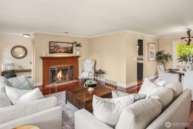 Property photo for 2416 Nw 198th Street, Shoreline photo 5