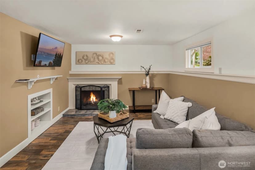 Property photo for 2416 Nw 198th Street, Shoreline photo 17
