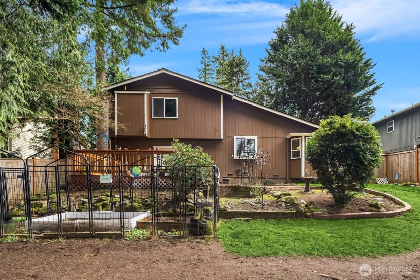 Property photo for 17649 152nd Place Se, Renton photo 28