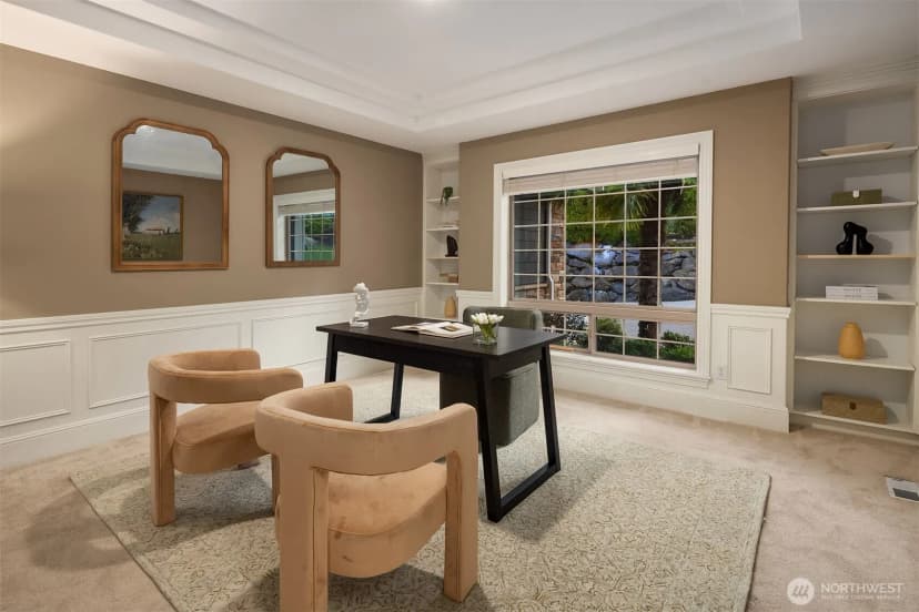 Property photo for 9810 Se 35th Place, Mercer Island photo 18