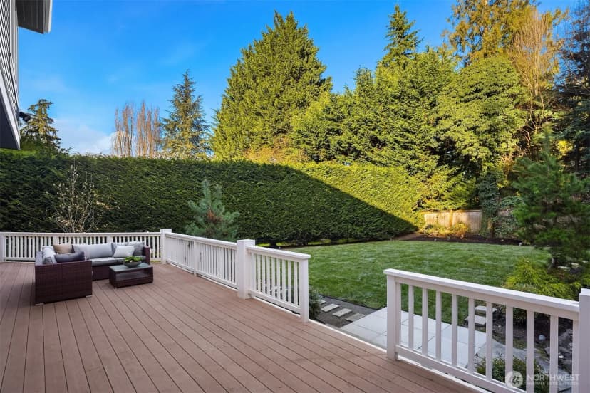 Property photo for 9810 Se 35th Place, Mercer Island photo 35