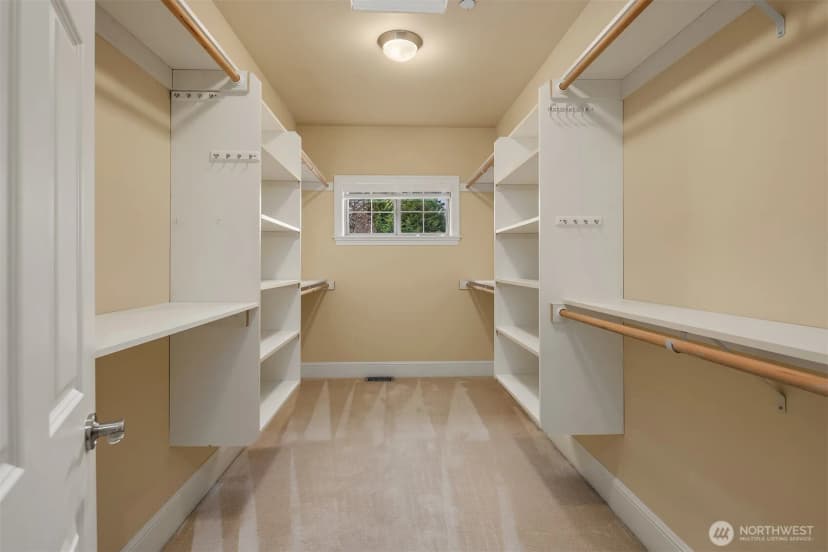 Property photo for 9810 Se 35th Place, Mercer Island photo 27