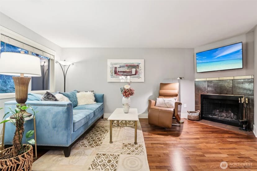 Property photo for 11060 Ne 33rd Place #e3, Bellevue photo 3