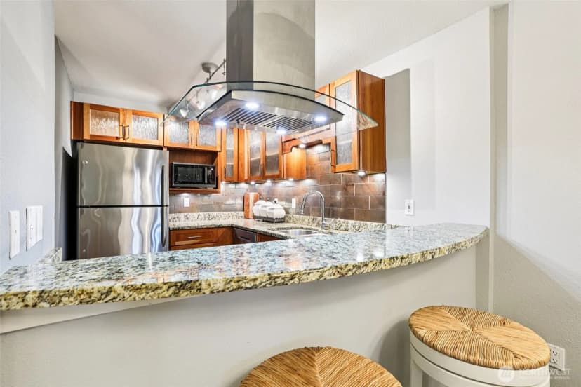 Property photo for 11060 Ne 33rd Place #e3, Bellevue photo 12
