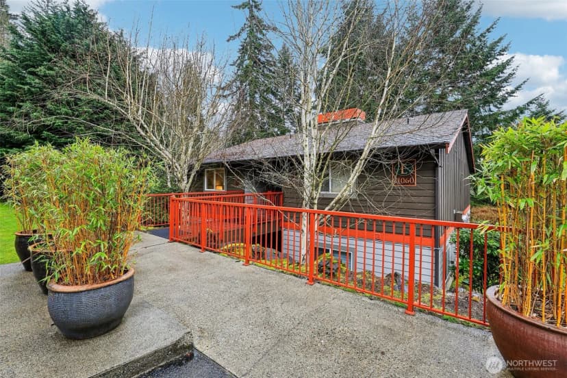 Property photo for 11060 Ne 33rd Place #e3, Bellevue photo 34
