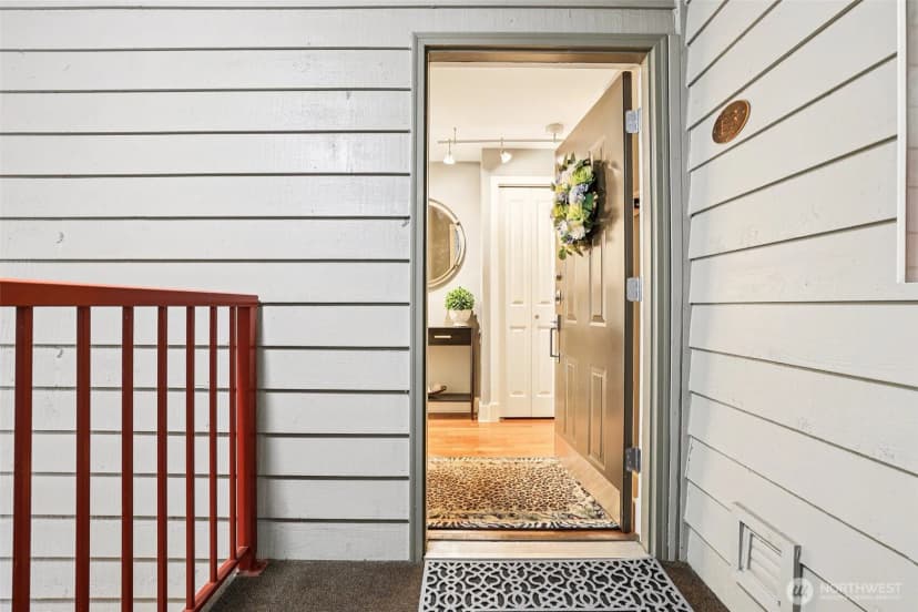 Property photo for 11060 Ne 33rd Place #e3, Bellevue photo 26