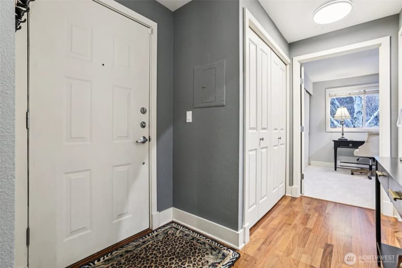 Property photo for 11060 Ne 33rd Place #e3, Bellevue photo 22