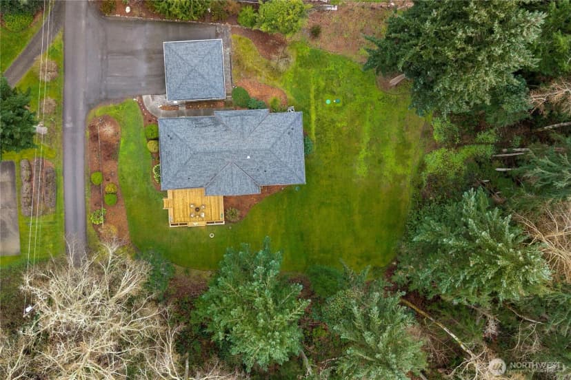 Property photo for 15375 Sunrise Drive Ne, Bainbridge Island photo 35
