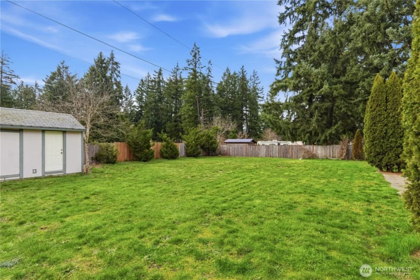 Property photo for 24512 46th Avenue E, Graham photo 31