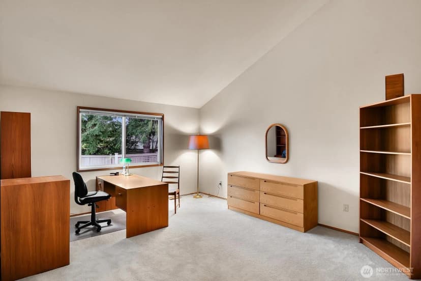 Property photo for 367 145th Place Se, Bellevue photo 17
