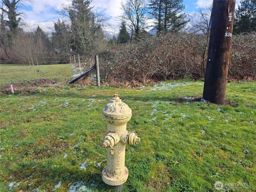 Property photo for 615 Croft Avenue W, Gold Bar photo 17