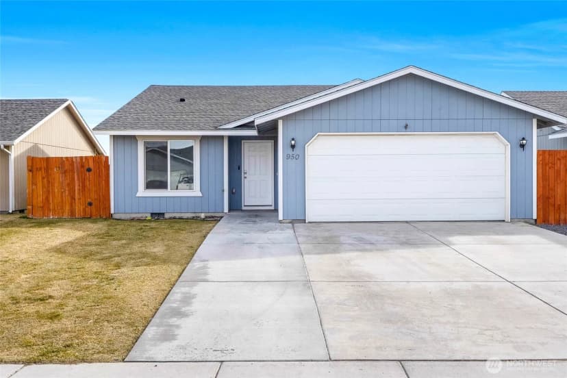 Property photo for 950 K Street Se, Ephrata photo 3