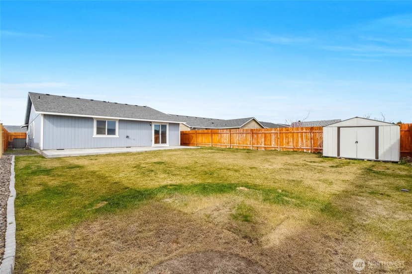 Property photo for 950 K Street Se, Ephrata photo 35