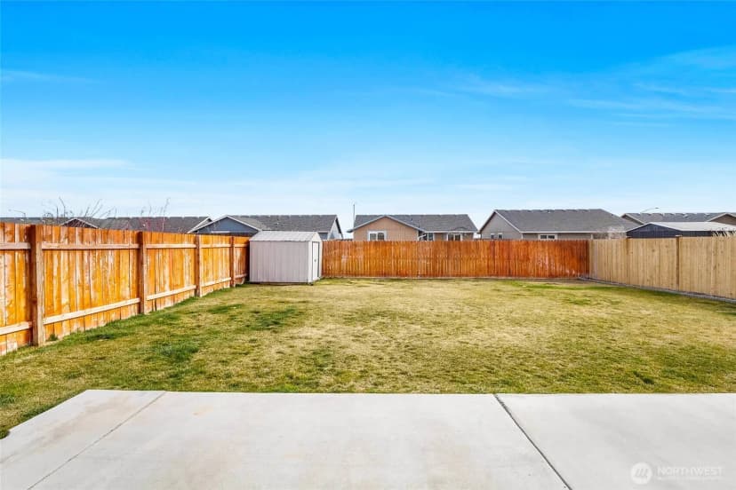 Property photo for 950 K Street Se, Ephrata photo 33
