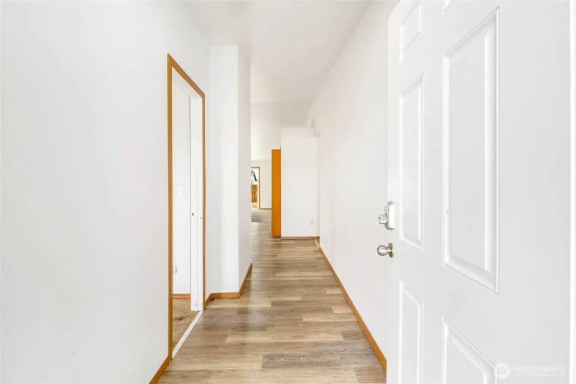 Property photo for 950 K Street Se, Ephrata photo 6