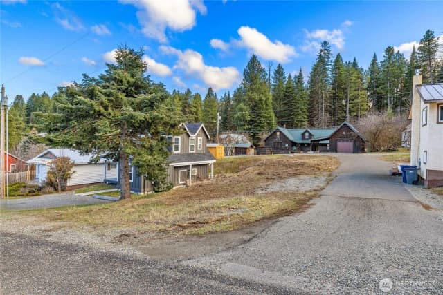 Property photo for 132 5th Street, Roslyn