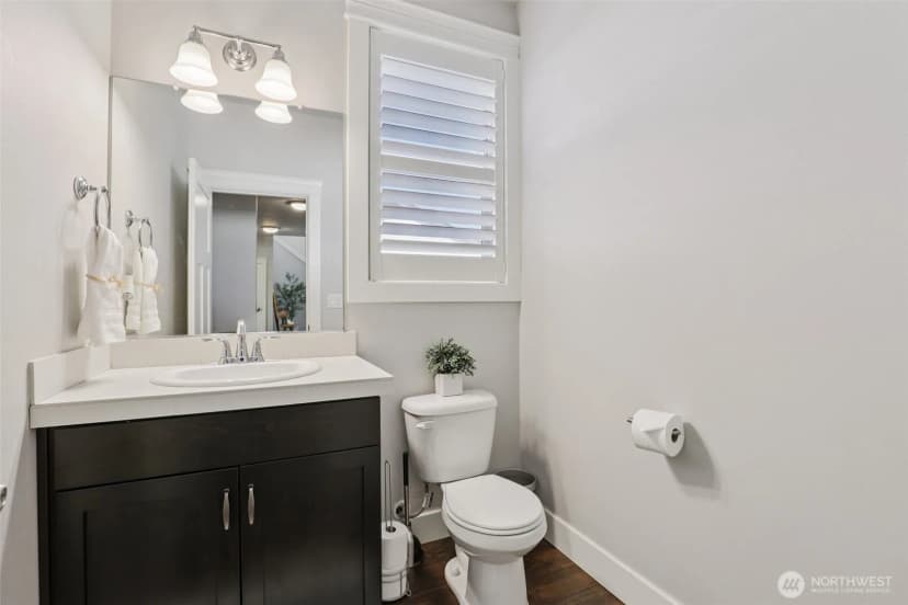 Property photo for 4407 N Ridgefield Woods Drive, Ridgefield photo 16
