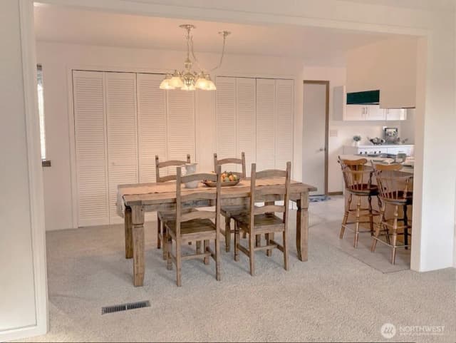 Property photo for 112 Eagle Glen Court, Eatonville photo 4