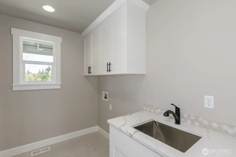 Property photo for 20317 94th Drive Ne, Bothell photo 21