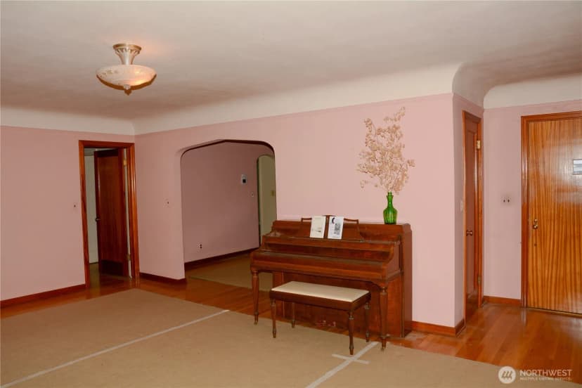 Property photo for 206 E 3rd Avenue, Ritzville photo 4