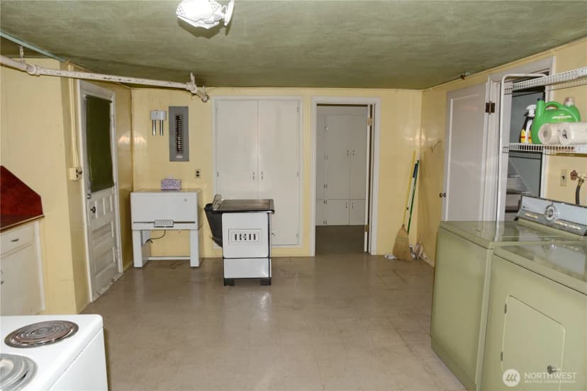 Property photo for 206 E 3rd Avenue, Ritzville photo 27