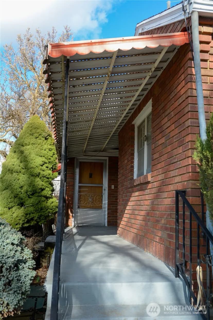 Property photo for 206 E 3rd Avenue, Ritzville photo 35