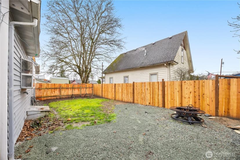Property photo for 111 Cedar Avenue #1, Sultan photo 31