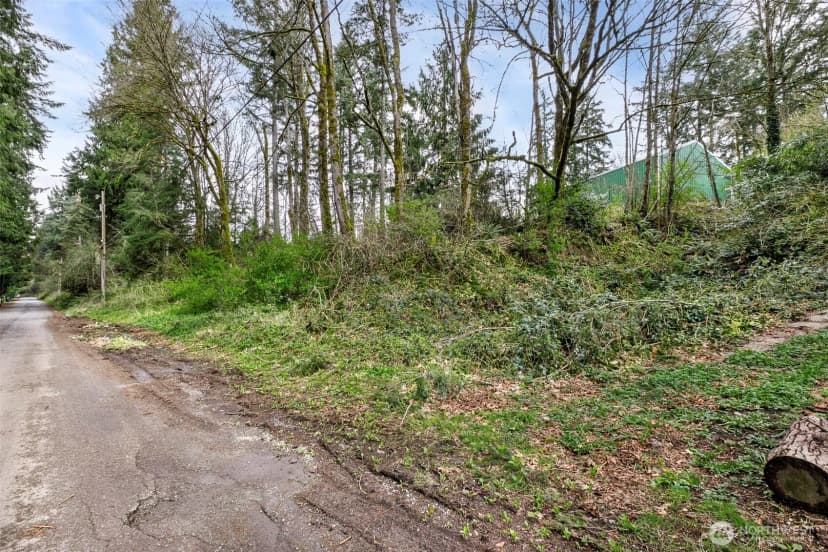 Property photo for 13625 E Lake Kathleen Drive Se, Renton photo 11