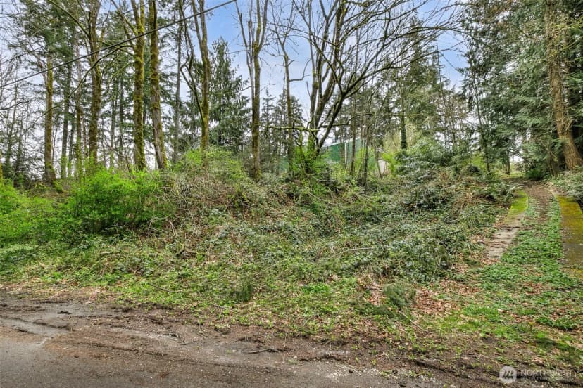 Property photo for 13625 E Lake Kathleen Drive Se, Renton photo 13