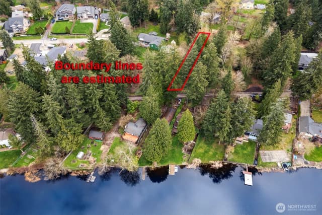 Property photo for 13625 E Lake Kathleen Drive Se, Renton photo 3