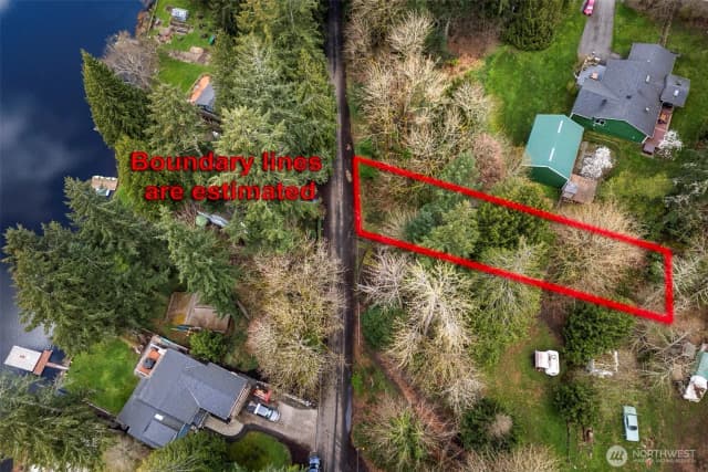 Property photo for 13625 E Lake Kathleen Drive Se, Renton photo 5