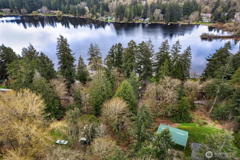 Property photo for 13625 E Lake Kathleen Drive Se, Renton photo 15