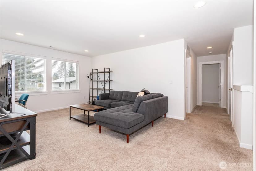 Property photo for 27432 14th Place S, Des Moines photo 18