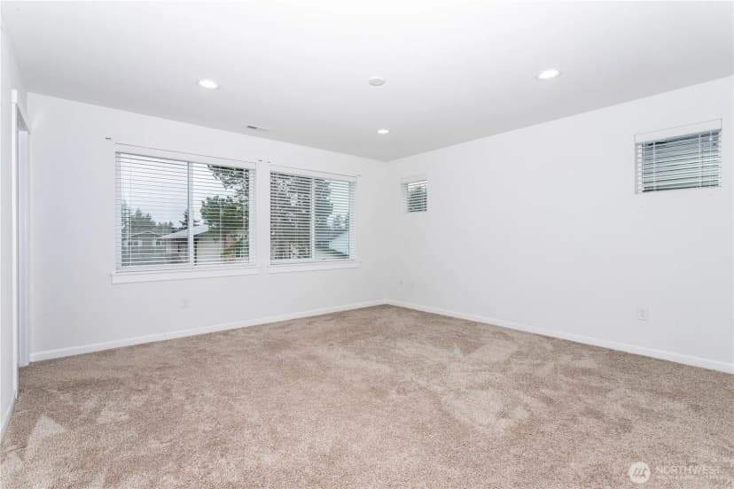 Property photo for 27432 14th Place S, Des Moines photo 21