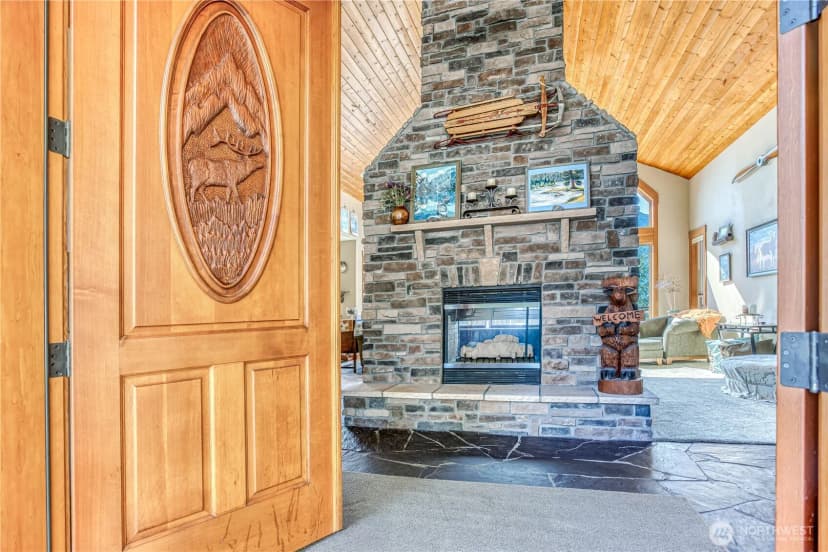 Property photo for 145 Lava Lane, Ronald photo 6