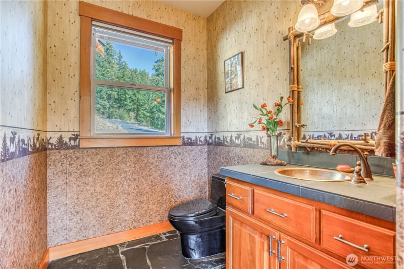 Property photo for 145 Lava Lane, Ronald photo 19