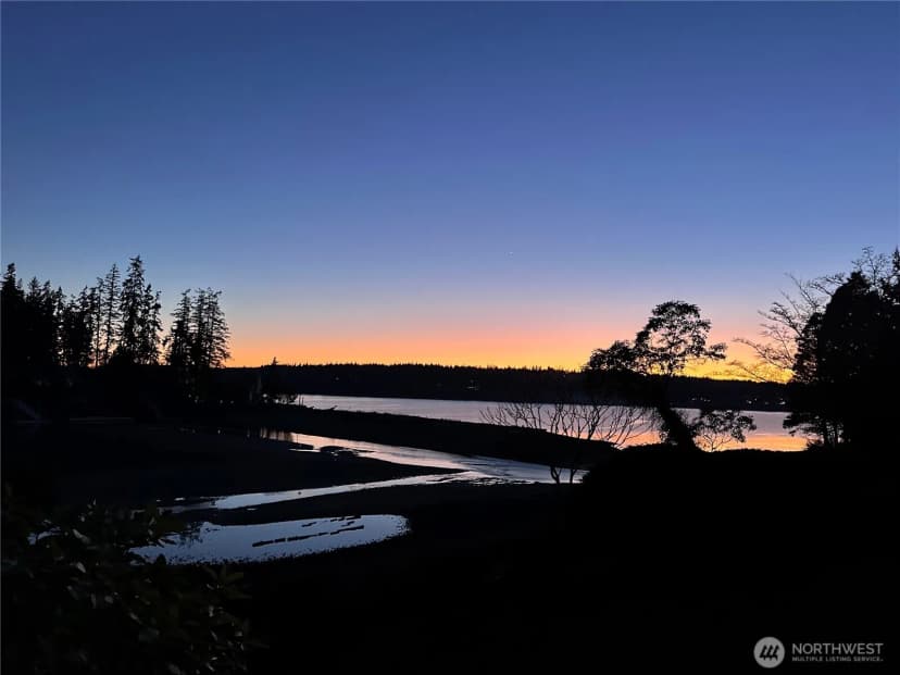 Property photo for 9190 Fox Cove Lane Ne, Bainbridge Island photo 33